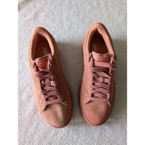 PUMA Women’s Suede Classic Mono Sneakers – Peach / Coral Pink  Sz 7 - Picture 6 of 9